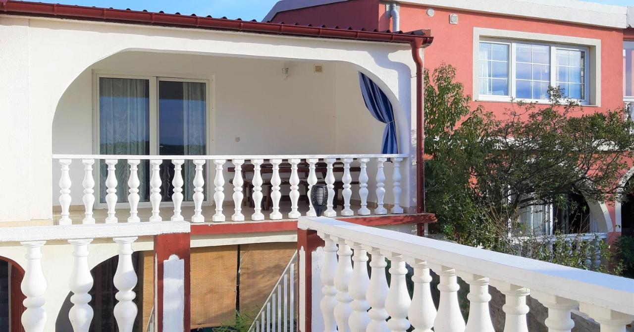 Apartments Stefan Cesarica Exterior foto